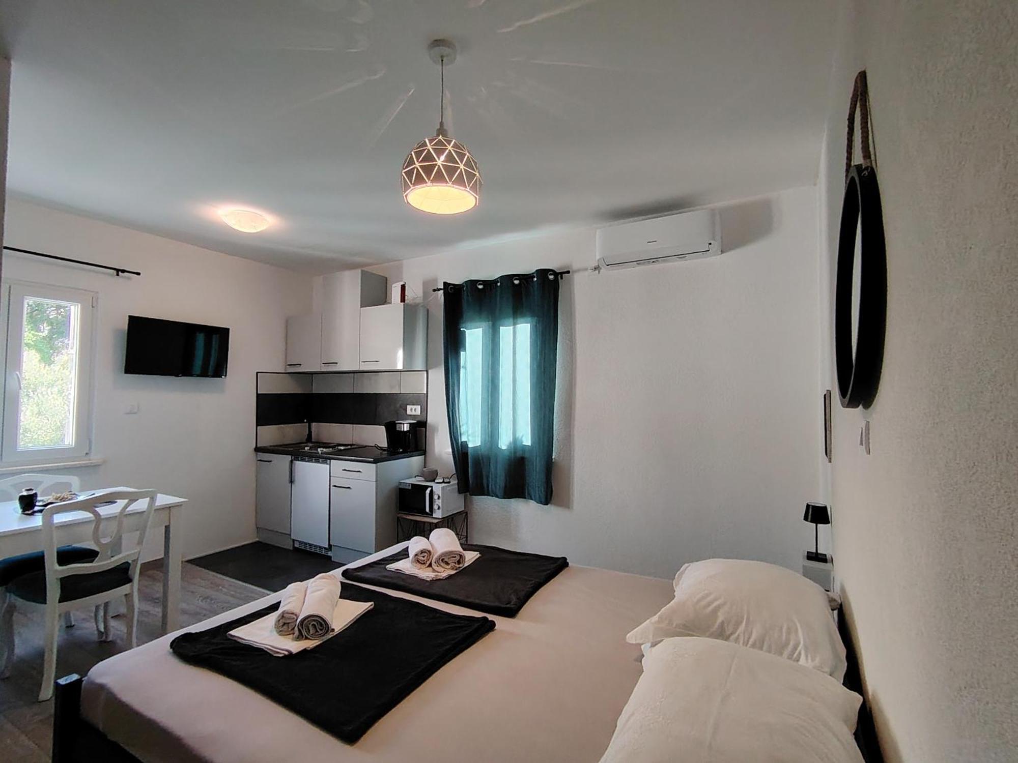 **Stone House ** Trogir Center ** Old Town Apartment Exterior photo